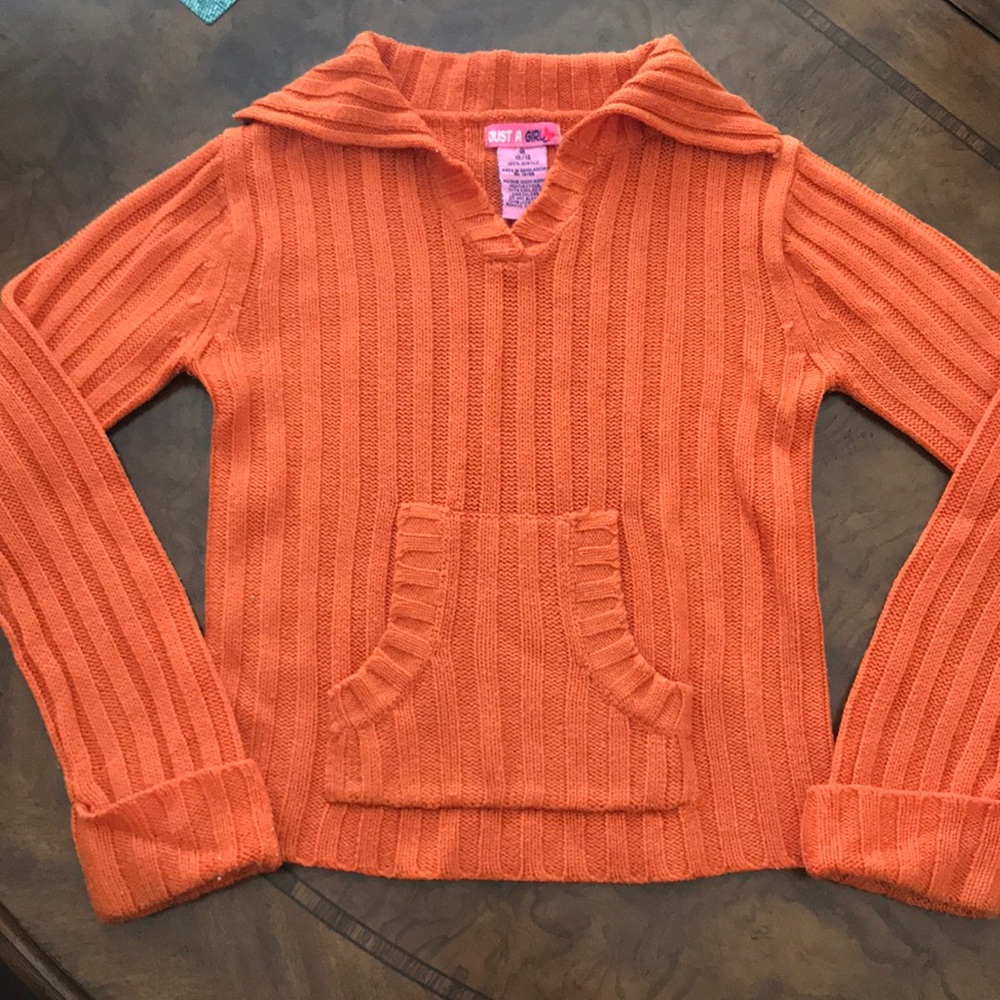 Girls sweater